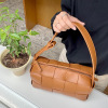 western style woven bag s40