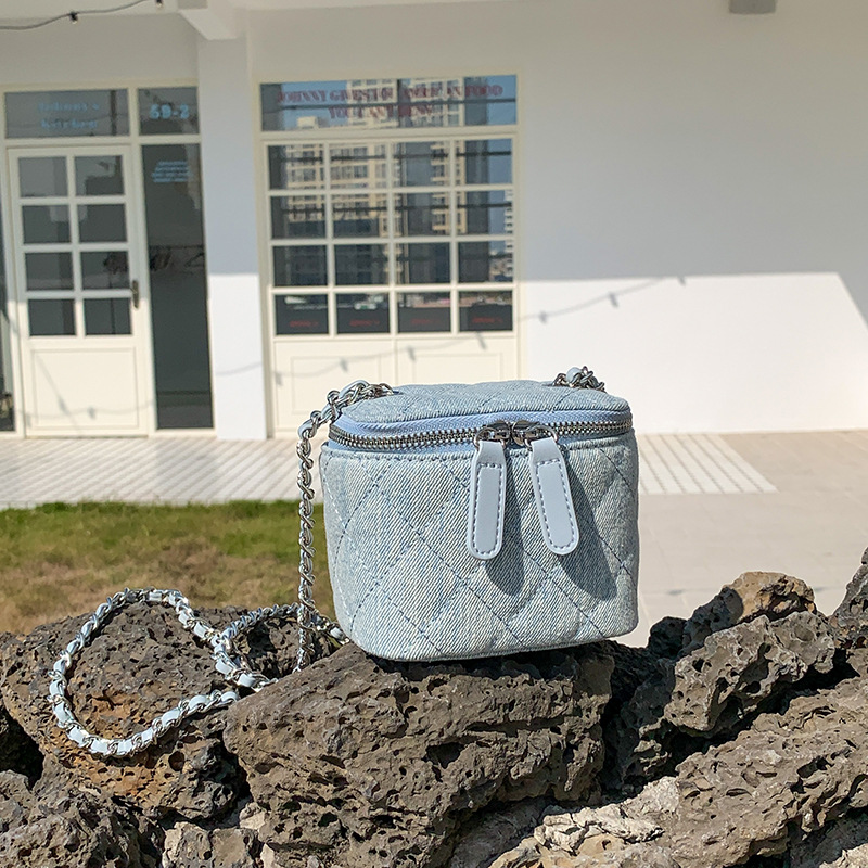 Diamond denim bag 137