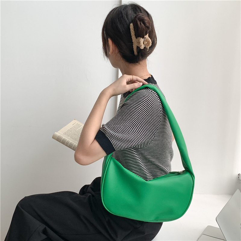 Small fresh dumpling buns129