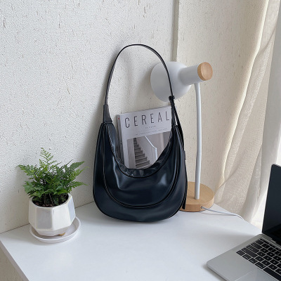 Fashion soft shoulder bag 131