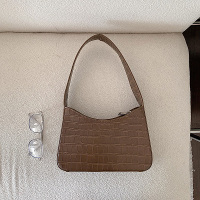 vintage crocodile underarm bag s61