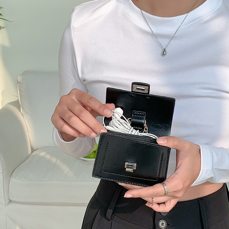 Western style mini chain bag 149